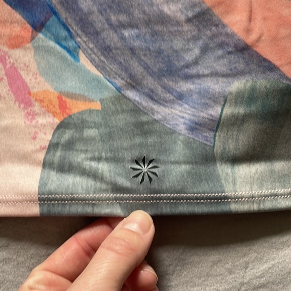 Athleta Conscious Crop d-dd Watercolor - Picture 7 of 9